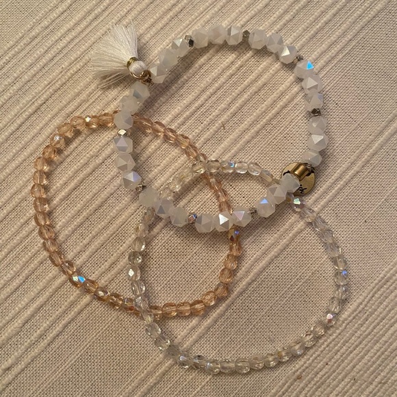 Assorted Beaded Bracelets - Picture 3 of 6